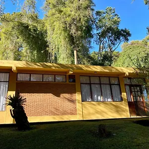 Chale Monte Belo , Campos do Jordão Brasil